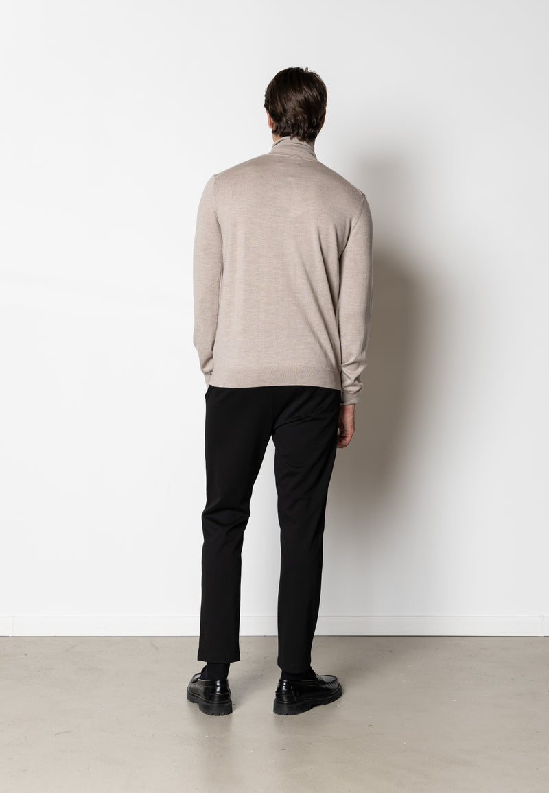 Clean Cut Copenhagen Alfredo merino wool roll neck Strik Ecru