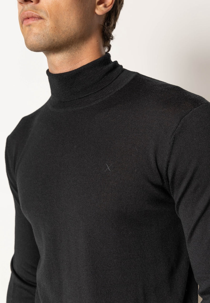 Clean Cut Copenhagen Alfredo merino wool roll neck Strik Sort