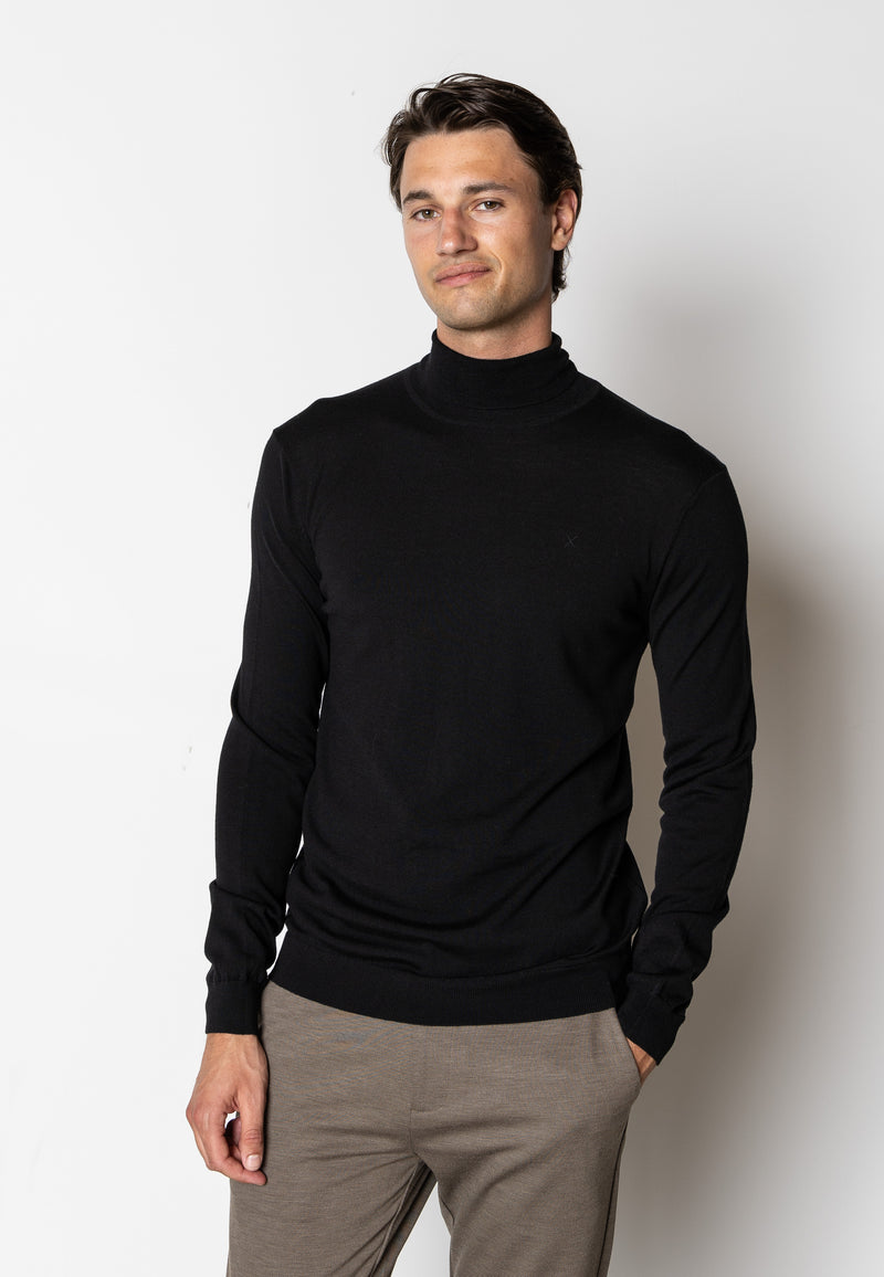 Clean Cut Copenhagen Alfredo merino wool roll neck Strik Sort