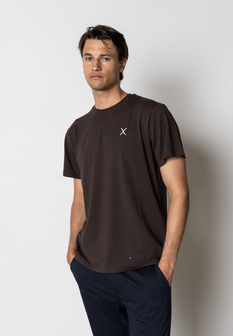 Clean Cut Copenhagen Cross organic logo t-shirt T-shirts S/S Dark Brown