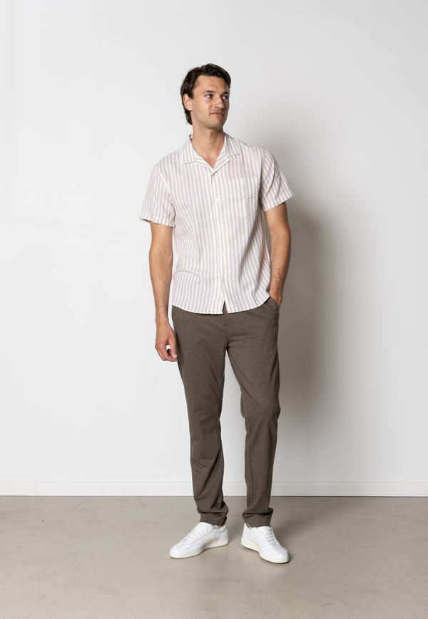 Clean Cut Copenhagen Giles cotton/linen shirt Skjorte S/S Sand Melange / Ecru