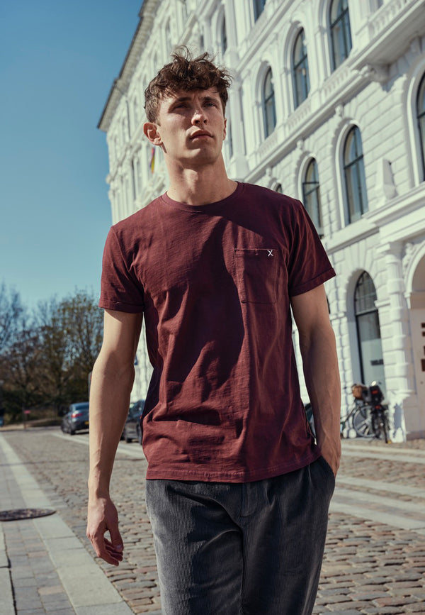Clean Cut Copenhagen Kolding Organic cotton t-shirt T-shirts S/S Dark Plum