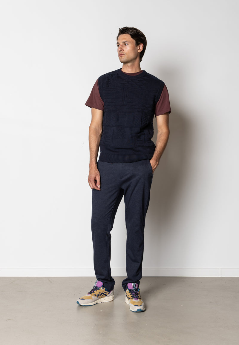 Clean Cut Copenhagen Tobias knitted slipover Strik Mørk Navy